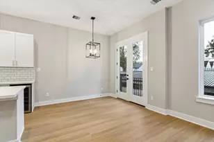 812 Thornton St, Houston, TX 77018 - Photo 17