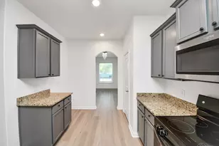 25469 Black Spruce Dr, Cleveland, TX 77328 - Photo 21