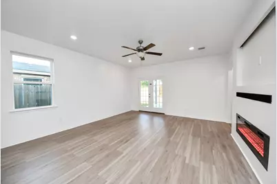 25469 Black Spruce Drive, Cleveland, TX 77328 - Photo 23