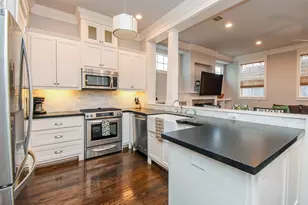 1036 Kern St, Houston, TX 77009 - Photo 15