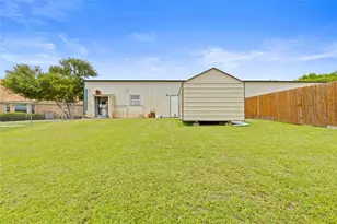 414 County Rd 437, Eddy, TX 76524 - Photo 35