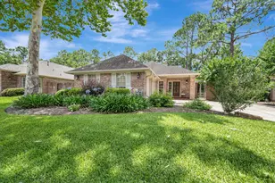16007 Edgewood Dr, Pasadena, TX 77059 - Photo 1