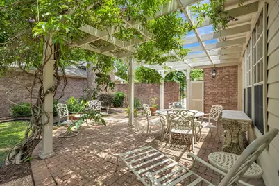 16007 Edgewood Drive, Pasadena, TX 77059 - Photo 7