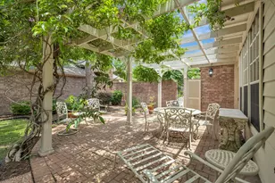 16007 Edgewood Dr, Pasadena, TX 77059 - Photo 7