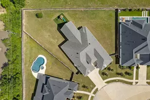 4607 Bernard Dr, Manvel, TX 77583 - Photo 3