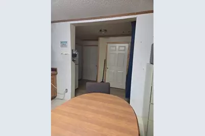 5026 Clover Street, Houston, TX 77033 - Photo 9