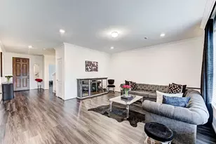 12511 Stablewood Cove Cir, Houston, TX 77044 - Photo 17
