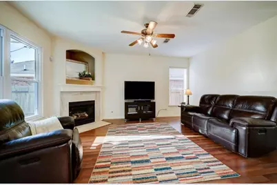 12918 Stratford Heights Drive, Sugar Land, TX 77498 - Photo 3