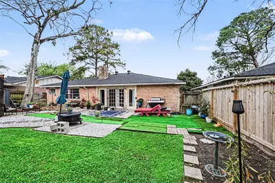 13807 Templar Lane, Sugar Land, TX 77498 - Photo 23