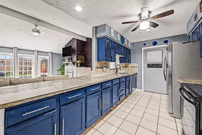 13807 Templar Lane, Sugar Land, TX 77498 - Photo 7