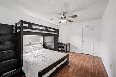 13807 Templar Lane, Sugar Land, TX 77498 - Photo 17