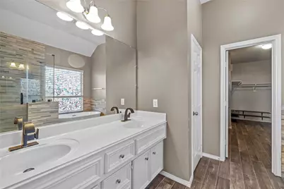 12638 Riverhill Court, Houston, TX 77014 - Photo 23