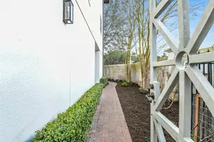 15943 Morgan St, Sugar Land, TX 77478 - Photo 3