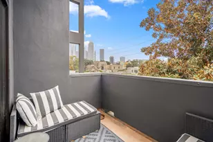 1310 W Dallas St, Houston, TX 77019 - Photo 23