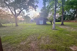 2500 E Houston Ave, Crockett, TX 75835 - Photo 15