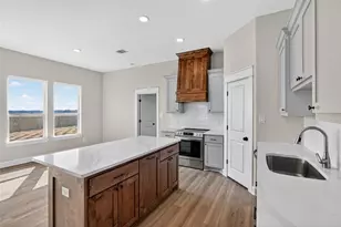 160 Turnrow Cv, Snook, TX 77878 - Photo 11