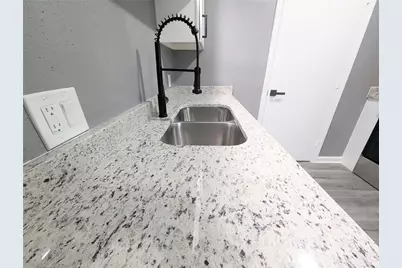 2015 Rosalee Street #1, La Marque, TX 77568 - Photo 13