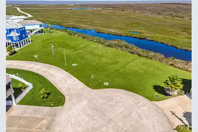25018 Coronado Court, Galveston, TX 77554 - Photo 9