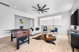 408 W 30th St, Houston, TX 77018 - Photo 23