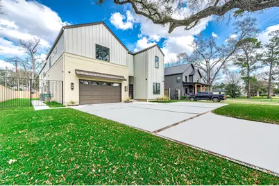 408 W 30th Street, Houston, TX 77018 - Photo 1