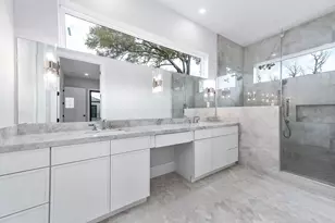 408 W 30th St, Houston, TX 77018 - Photo 29