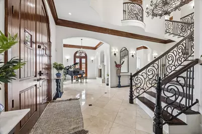 8448 Westview Drive, Houston, TX 77055 - Photo 3