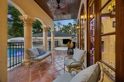 8448 Westview Drive, Houston, TX 77055 - Photo 35