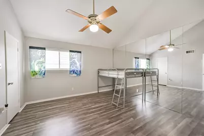 10811 Richmond Avenue #65, Houston, TX 77042 - Photo 17