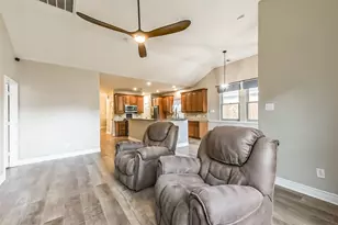 12918 Redbud Shores Ln, Houston, TX 77044 - Photo 11