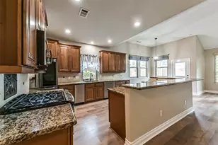 12918 Redbud Shores Ln, Houston, TX 77044 - Photo 19