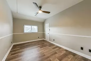 12918 Redbud Shores Ln, Houston, TX 77044 - Photo 41