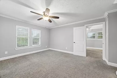601 W Cleveland Street, Baytown, TX 77520 - Photo 31