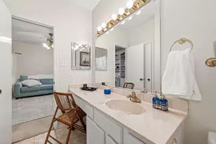 17645 Red Oak Dr, Houston, TX 77090 - Photo 41