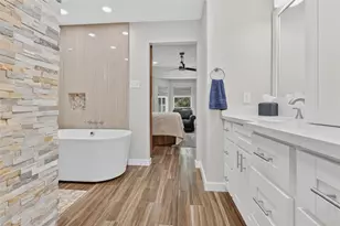 20003 Country Lake Dr N, Magnolia, TX 77355 - Photo 19