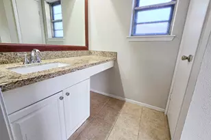 12645 Lake Conroe Hills Dr, Willis, TX 77318 - Photo 13