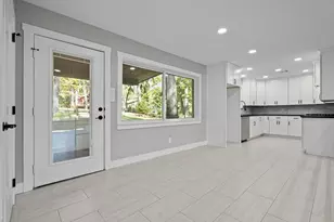 284 Hackberry St, Trinity, TX 75862 - Photo 3