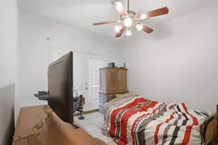1621 & 1623 W Adoue St, Alvin, TX 77511 - Photo 21
