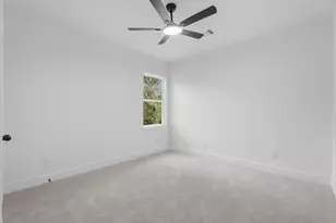 210 Big Deer Dr, Crosby, TX 77532 - Photo 23