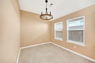 15014 Middle Oaks Blvd, Houston, TX 77082 - Photo 19