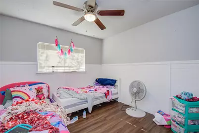 5010 Village Springs Drive, Houston, TX 77339 - Photo 15