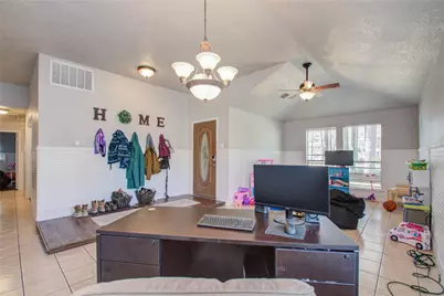 5010 Village Springs Drive, Houston, TX 77339 - Photo 3