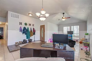 5010 Village Springs Dr, Houston, TX 77339 - Photo 3