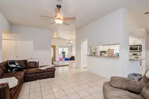 5010 Village Springs Dr, Houston, TX 77339 - Photo 7