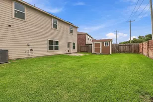 12109 Midship Ln, Texas City, TX 77568 - Photo 21