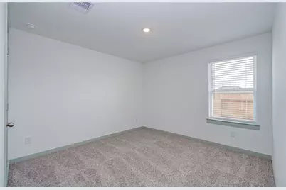 13922 Bay Crest, Texas City, TX 77539 - Photo 9