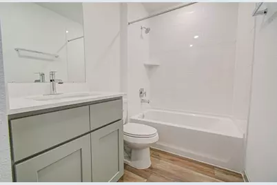 13922 Bay Crest, Texas City, TX 77539 - Photo 11