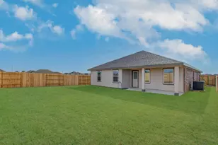 13922 Bay Crest, Texas City, TX 77539 - Photo 5
