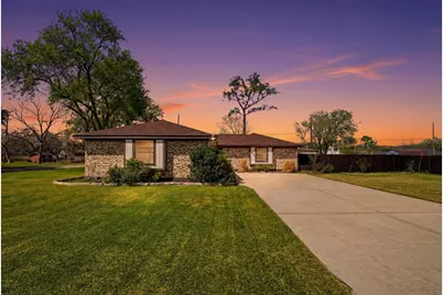 815 Wisconsin Street, South Houston, TX 77587 - Photo 1