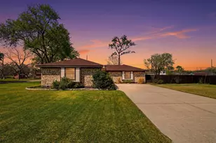 815 Wisconsin St, South Houston, TX 77587 - Photo 1