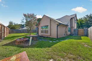 14715 Summerway Ln, Houston, TX 77014 - Photo 39